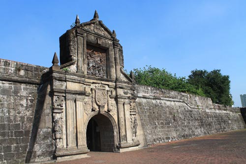 fort-santiago-gate