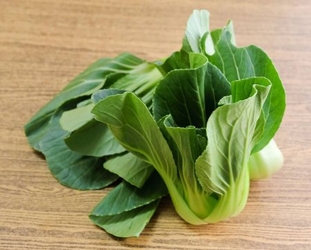 depositphotos_206816656-stock-photo-vegetable-delicious-fresh-green-bok